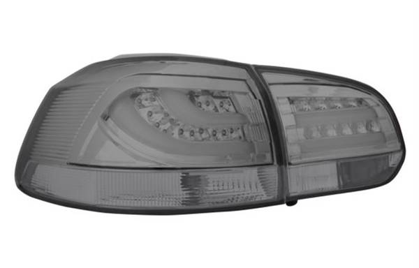 VW Golf 6 Baglygter LED Light Tube EE Mørk
