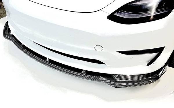 Tesla Model Y Frontspoiler Add-On 3-Delt Carbonlook